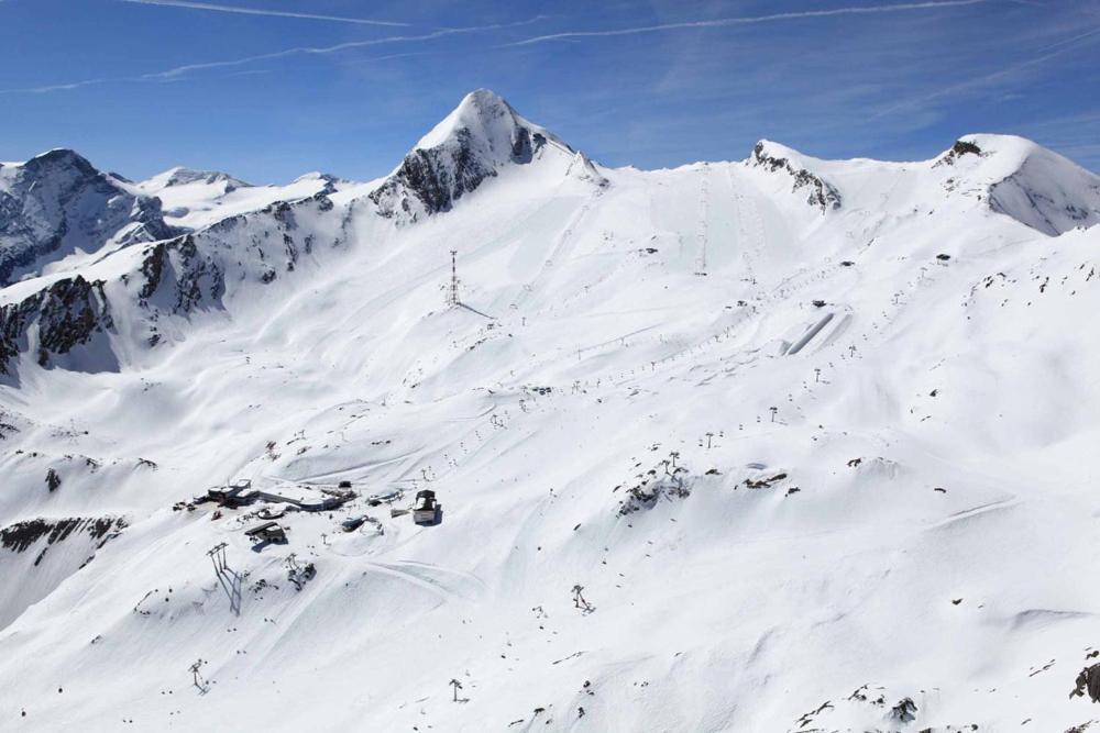 Alpinresort Kaprun 4 Bagian luar foto